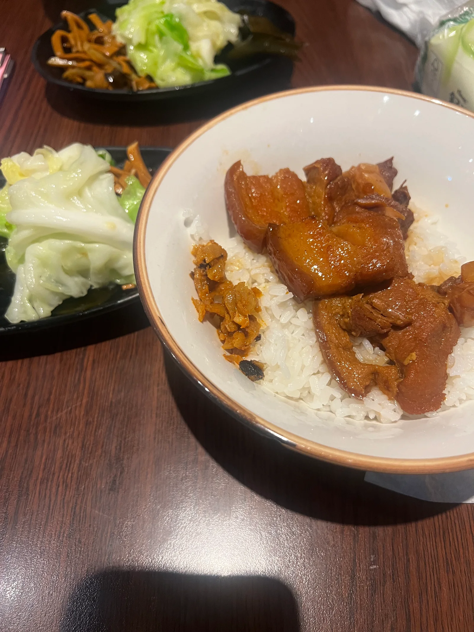孫家食堂午餐筆記|東坡焢肉飯,加點辣更有特色的封面圖片
